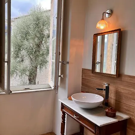Maison D'americains Lapedina Apartament Pietracorbara