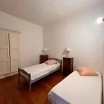 Maison D'americains Lapedina Apartment *