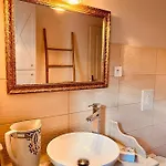 Maison D'americains Lapedina Apartment Pietracorbara