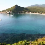 Maison D'americains Lapedina * Pietracorbara