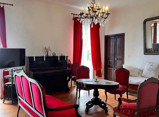 Appartamento Maison D'americains Lapedina