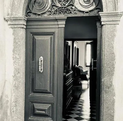 Maison D'americains Lapedina * Pietracorbara