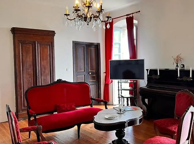 Maison D'americains Lapedina *