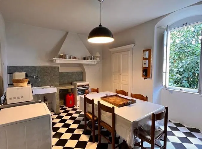 Maison D'americains Lapedina *